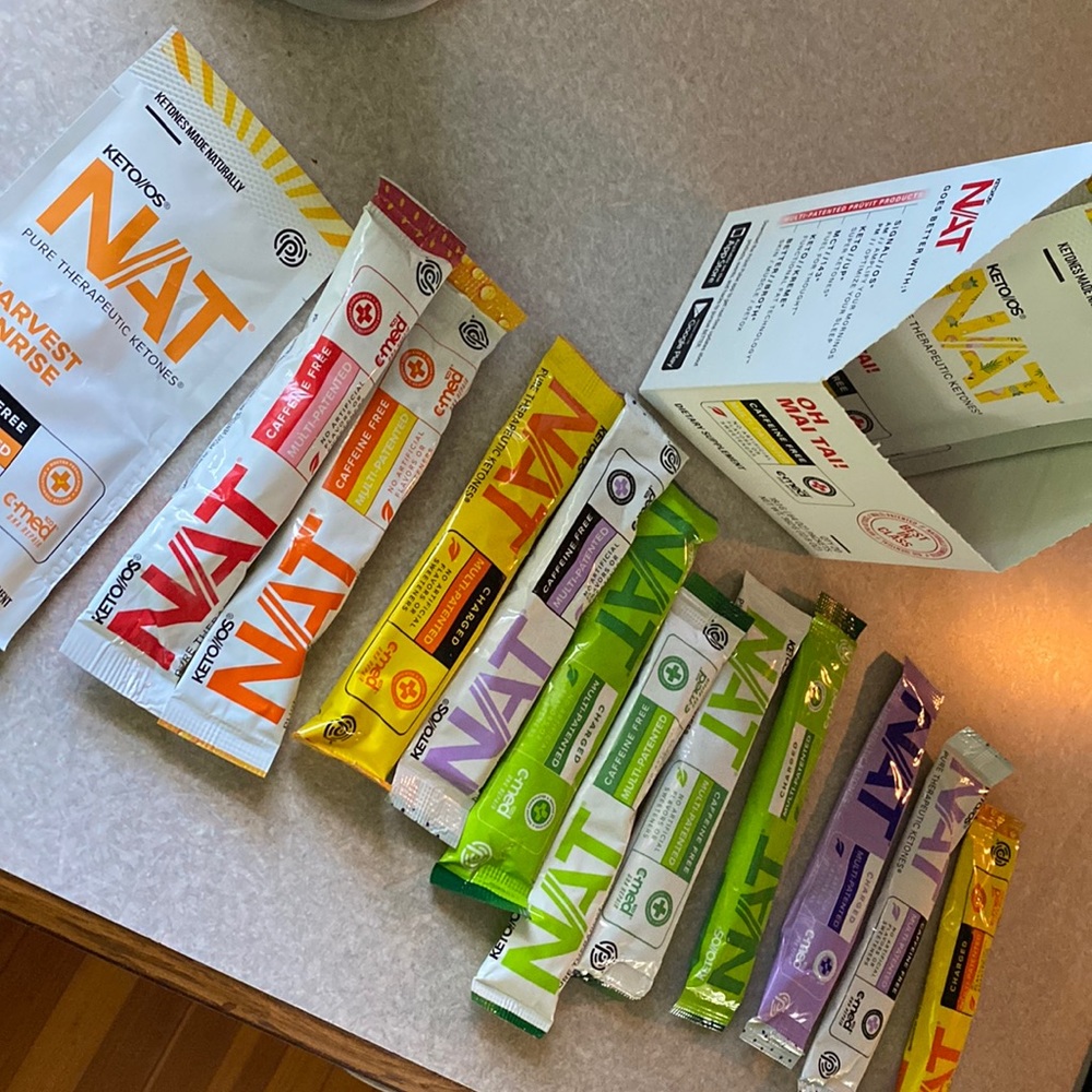 Pruvit keto os.   Multiple flavors. Expire soon! 4/22.